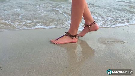 Michelle Honeywell - Solo Foot Fetish video