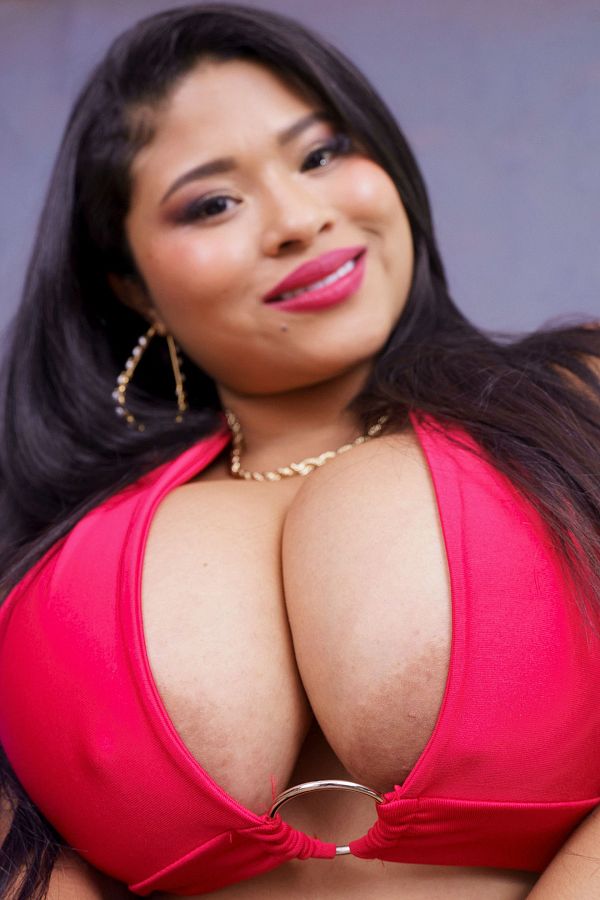 Mishellxy - Big Tits model Mishellxy - Big Tits model