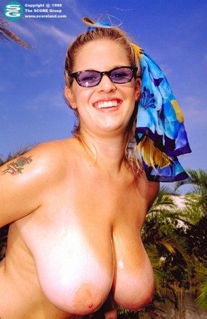 Carrie Lynn - Solo Big Tits photos
