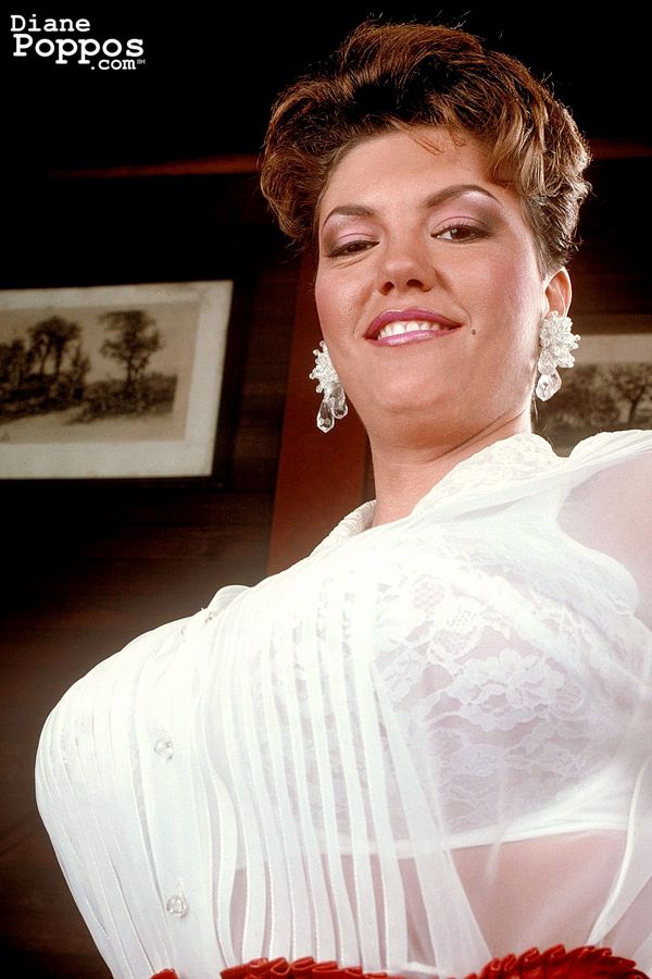 Diane Poppos - Solo Big Tits photos Diane Poppos - Solo Big Tits photos