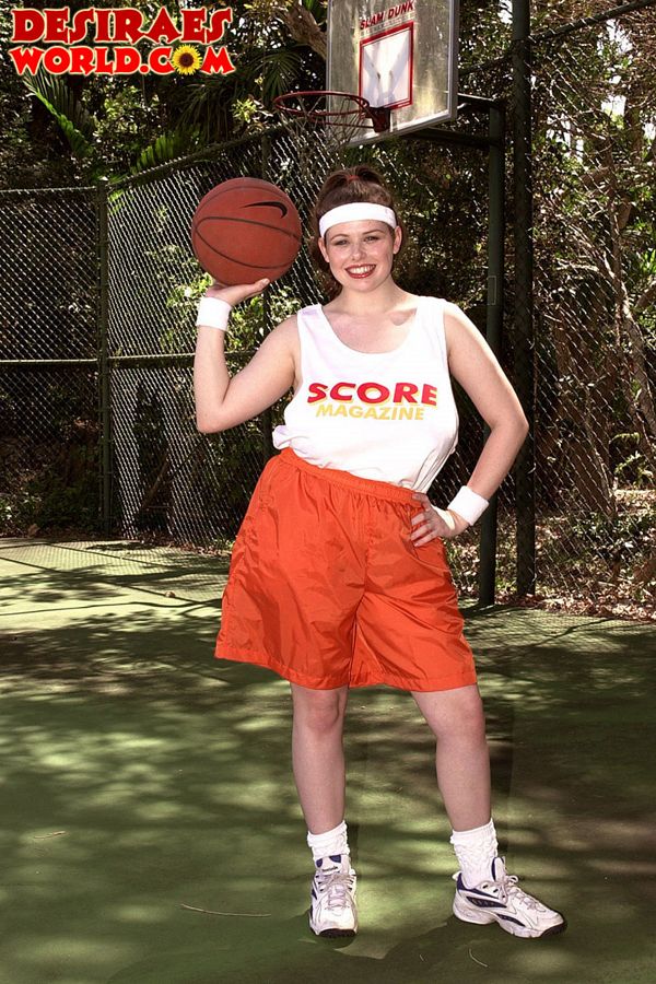 Desirae - Solo Big Tits photos Desirae - Solo Big Tits photos