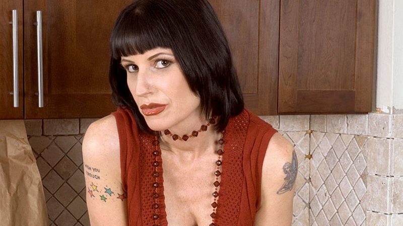 Audrey Maxx - Solo MILF video
