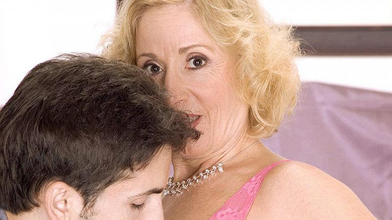 Cee Cee, Talon - XXX MILF video