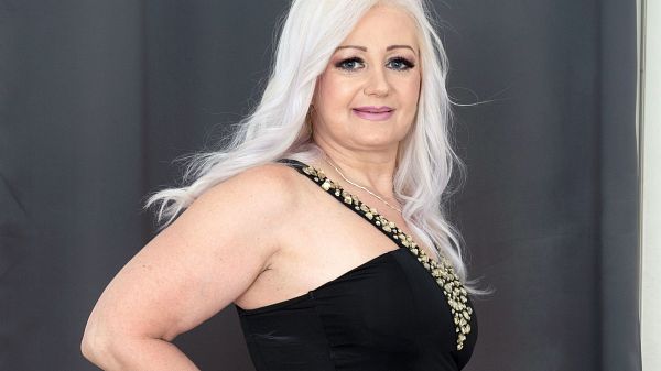 Miya - Solo MILF video