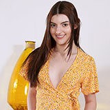 Julia James #5