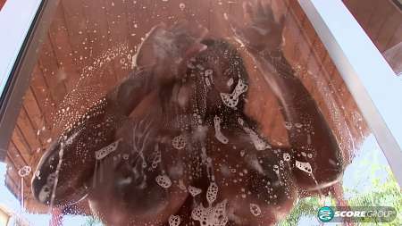 Janet Jade - Solo Ebony video