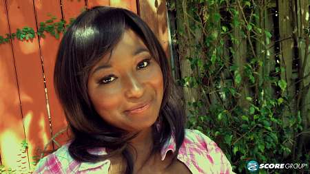 Marie Leone - Solo Ebony video